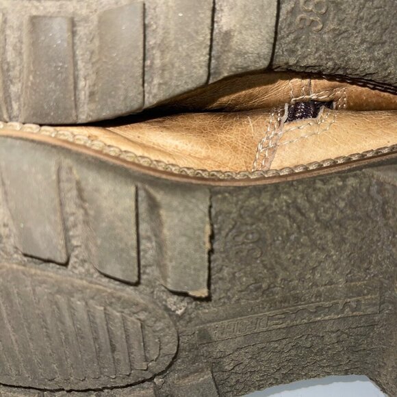 Manas Design Womens Boots Size 38 Distressed Leather Sheepskin Fur Trim Knee - Picture 8 of 9